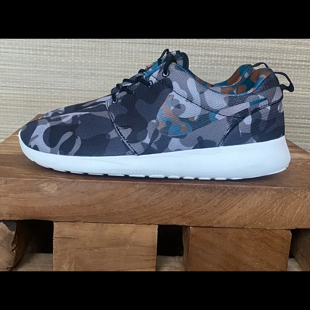 Nike roshe womens size 8.5